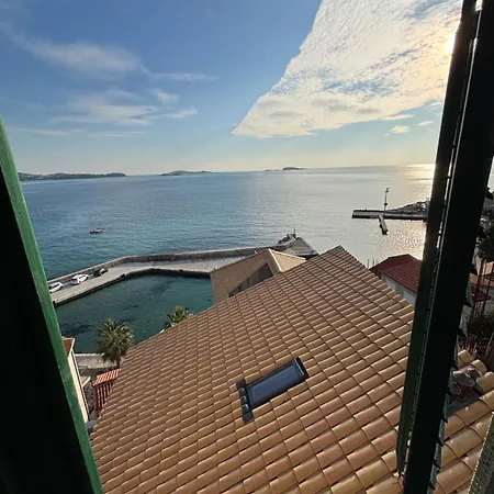 Old Stone House 2 Apartment Mlini