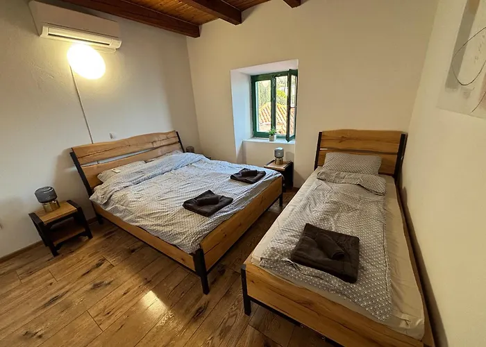 Apartamento Old Stone House 2 *