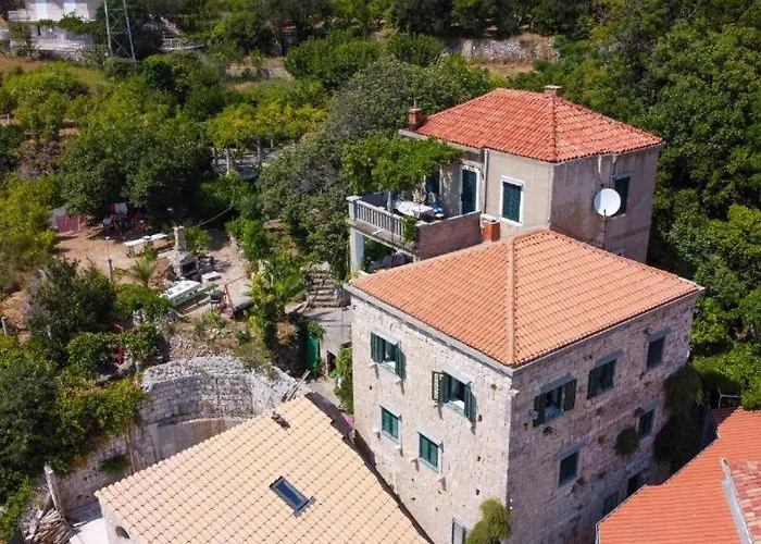 Old Stone House 2 * Mlini