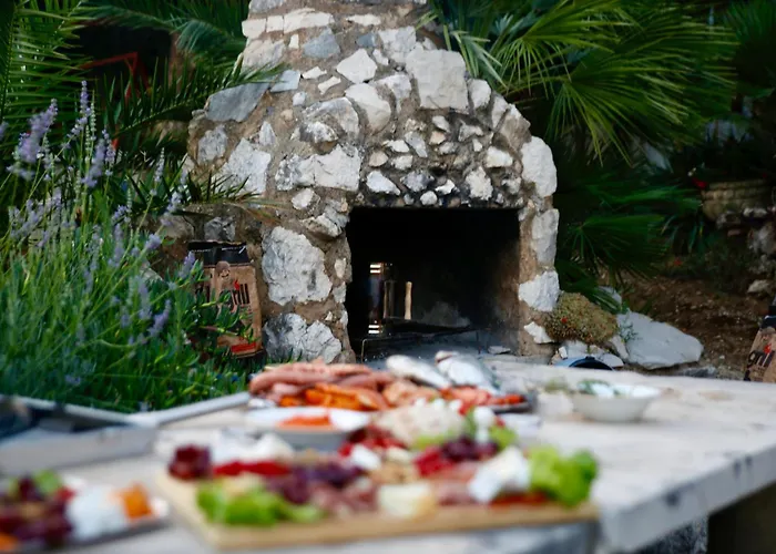 Old Stone House 2 Mlini